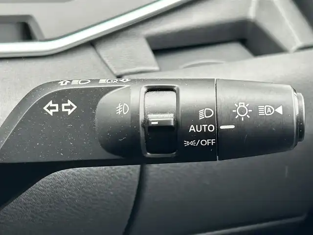 日産 オーラ G レザーエディション 愛媛県 2023(令5)年 1.4万km バーガンディー BOSEサウンド/アラウンドビューモニター/追従クルコン/前方ドラレコ/レザーシート/applecarplay/デジタルインナーミラー/C-TYPE充電/USB/ワイヤレス充電/前後コーナーセンサー/LED/オートライト/ビルトインETC2.0/純正ナビ/Bluetooth/フルセグTV/純正フロアマット/純正17インチアルミホイール