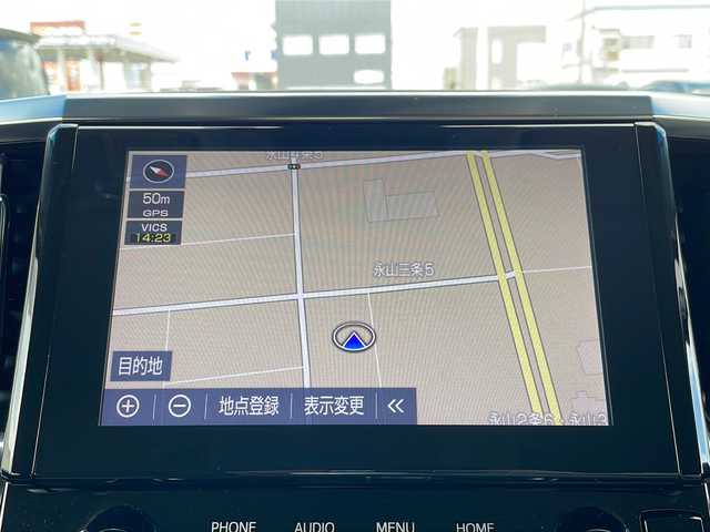 トヨタ アルファードハイブリット SR Cパッケージ 道北・旭川 2020(令2)年 1.8万km ラグジュアリーホワイトパールクリスタルシャインガラスフレーク ・4WD/・禁煙車/・純正ナビ/ CD/DVD/BT/USB/フルセグ/・両側パワースライドドア /・電動リアゲート/・黒革シート/・3眼LEDヘッドライト/・デジタルインナーミラー /・バックカメラ/・トヨタセーフティセンス/・PCS/・LTA/・ACC/・PKSB/・BSM/・RSA/・RCTA/・クリアランスソナー /・運転席メモリシート/・パワーシート /・シートヒーター /・エアシート /・ステアリングヒーター/・オートハイビーム/・オートライト/・LEDヘッドライト/・フォグライト /・ビルトインETC2.0/・サンシェード/・オートリトラミラー/・オートワイパー/・純正フロアマット/・ドアバイザー