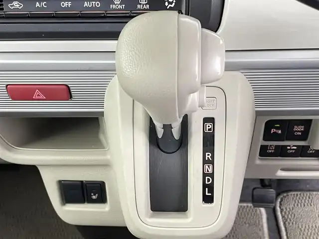 スズキ スペーシア HYBRID X 千葉県 2020(令2)年 7.9万km オフブルーメタリック/ホワイト2トーン スズキセーフティサポート/・衝突軽減ブレーキ/・レーンキープアシスト/・コーナーセンサー/・横滑り防止装置/社外7インチSDナビ/CD DVD BT フルセグ/両側パワースライドドア/D席シートヒーター/オートライト/ヘッドライトレベライザー/スリムサーキュレーター/プッシュスタート/スマートキー