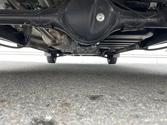 スズキ エブリイ JOINターボ 岩手県 2024(令6)年 0.1万km クールカーキPM 純正ディスプレイオーディオ/衝突軽減ブレーキ/シートヒーター/LEDヘッドライト/電動格納ミラー/バックカメラ/コーナーセンサー/純正ゴムマット/オートライト/横滑り防止