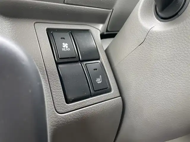 スズキ エブリイ JOINターボ 岩手県 2024(令6)年 0.1万km クールカーキPM 純正ディスプレイオーディオ/衝突軽減ブレーキ/シートヒーター/LEDヘッドライト/電動格納ミラー/バックカメラ/コーナーセンサー/純正ゴムマット/オートライト/横滑り防止