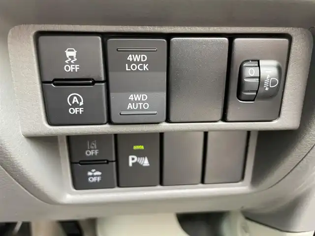 スズキ エブリイ JOINターボ 岩手県 2024(令6)年 0.1万km クールカーキPM 純正ディスプレイオーディオ/衝突軽減ブレーキ/シートヒーター/LEDヘッドライト/電動格納ミラー/バックカメラ/コーナーセンサー/純正ゴムマット/オートライト/横滑り防止