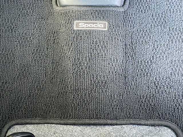 スズキ スペーシア HYBRID G 山口県 2018(平30)年 2.1万km シフォンアイボリーM ワンオーナー　/バックカメラ　/両側スライドドア　/Ｐａｎａｓｏｎｉｃ７型ナビ/AM/FM/CD/DVD/Bluetooth/iPod/スマートキー×２　/オートライト　/コーナーセンサー　/車線逸脱警報　/衝突被害軽減ブレーキ　/純正フロアマット/アイドリングストップ/ドアバイザー/取扱説明書/保証書