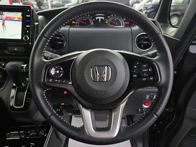 ホンダ Ｎ ＢＯＸ カスタム G L ターボ ホンダセンシング 鹿児島県 2020(令2)年 1.2万km プレミアムベルベットパープル・パール 純正8インチナビ/フルセグ/Bluetooth/バックカメラ/純正前後ドライブレコーダー/純正サンシェード内蔵大型ルーフコンソール/ホンダセンシング/両側パワースライドドア/ステアリングスイッチ/パドルシフト/ビルトインETC/リアサンシェード/LEDヘッドライト/フロントフォグランプ/スマートキー2本/プッシュスタート/純正ゴムフロアマット