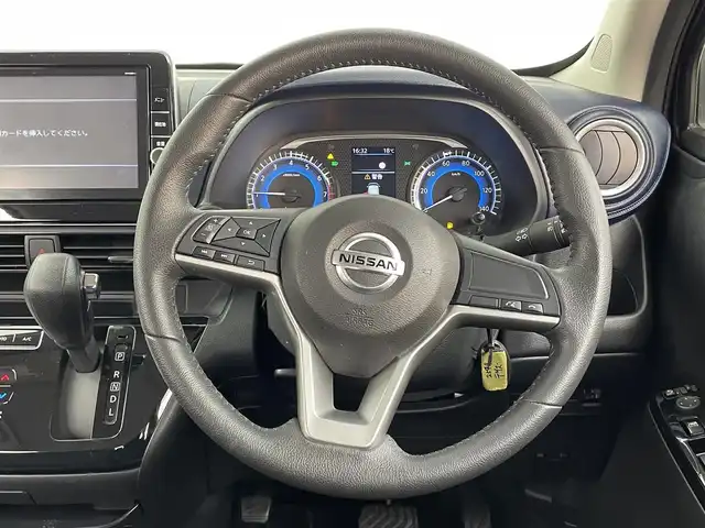 日産 デイズ ハイウェイスターG ターボ 大分県 2021(令3)年 4.2万km ブラック 純正ナビ/（フルセグ/Bluetooth/CD/DVD)/インテリジェントエマージェンシーブレーキ/アラウンドビューモニター/踏み間違い衝突防止アシスト/ハイビームアシスト/ステアリングスイッチ/純正アルミホイール/スマートキープッシュスタート/オートライト/LEDヘッドライト/電動格納ミラー