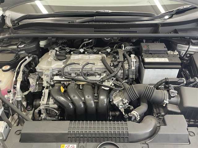 トヨタ カローラツーリング S 東京都 2020(令2)年 0.6万km シルバーマイカM 〇純正ディスプレイオーディオ（ナビ付）/　ラジオ/BT/〇バックカメラ/〇トヨタセーフティセンス/〇前後ドライブレコーダー/〇ACC/〇LKA/〇BSM/〇ステアリングスイッチ/〇革巻きステアリング/〇純正LEDヘッドライト/〇純正フォグランプ/〇ウインカーミラー/〇純正フロアマット/〇ドアバイザー/〇プライバシーガラス/〇オートハイビームアシスト/〇ヘッドライトレベライザー/〇トノカバー/〇保証書/〇取扱説明書/〇スペアキー