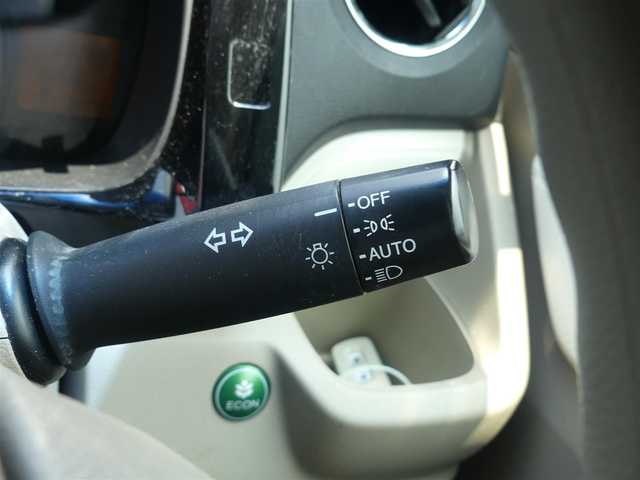 ホンダ Ｎ ＷＧＮ コンフォートパッケージ 千葉県 2015(平27)年 6.3万km プレミアムホワイトパール CTBA（シティブレーキアクティブシステム）　　/純正SDナビ/地デジTV/【DVD/CD再生機能　Bluetooth接続】/バックカメラ/ETC/スマートキー