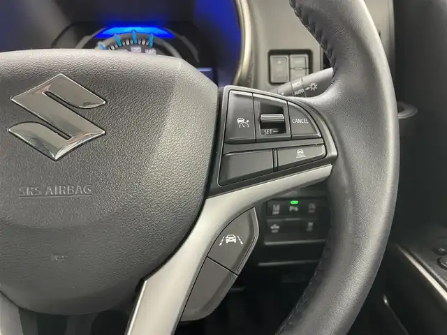 スズキ ハスラー Jスタイル Ⅱ 岡山県 2022(令4)年 1万km フェニックスレッドパール/ソフトベージュメタリック 純正９インチナビ/（CD/DVD/BT/USB/Carplay/フルセグ）/全方位カメラ/追従型クルーズコントロール/シートヒーター（運転席・助手席）/ＬＥＤヘッドライト/オートライト/オートハイビーム/LEDフォグランプ/ドライブレコーダー（前・後）/コーナーセンサー（後）/ルーフレール/純正フロアマット/純正15インチAW/踏み間違い防止/TVキャンセラー/ISOFIX/ステアリングスイッチ/チルトステアリング/シートリフター/シートバックテーブル/ウインカーミラー/ドアバイザー/取扱説明書/スマートキー×2