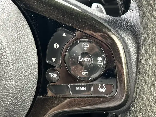 ホンダ Ｎ ＢＯＸ カスタム G L ターボ ホンダセンシング 愛知県 2019(令1)年 4.3万km クリスタルブラックパール 禁煙車/純正8インチナビ/（AM/FM/フルセグTV/Bluetooth/CD/DVD）/シーケンシャルウィンカー/バックカメラ/ホンダセンシング/・衝突軽減ブレーキ/・アダプティブクルーズコントロール/・オートマチックハイビーム/・レーンキープアシスト/・誤発進抑制機能/・標識認識機能/ETC/ドライブレコーダー/パドルシフト/ハーフレザーシート/純正15インチアルミホイール/プッシュスタート/スマートキー/純正フロアマット/LEDヘッドライト/オートライト/フロントフォグランプ/ドアバイザー/電動格納ミラー