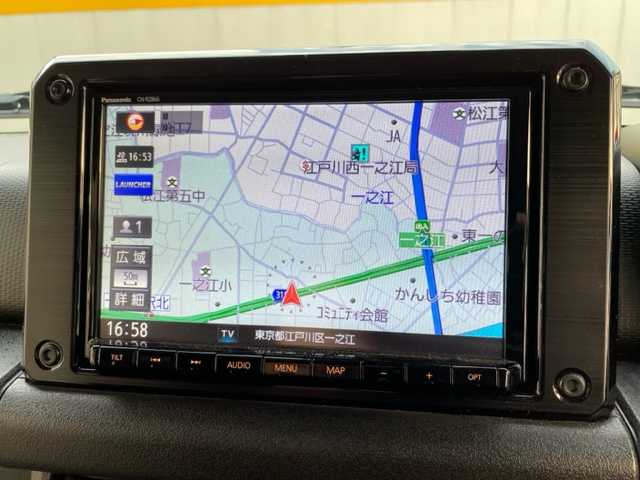 スズキ ジムニー XC 東京都 2020(令2)年 0.5万km ブルーイッシュブラックパール3 ダムド”littleG. STANDARD” キット/・フロントグリル/・フロントバンパー/・フェンダーパネルサイドモ-ル/・ステンレスバンドスペアタイヤカバー/・G066エンブレム/GEOLANDER X-AT/4WD/5速MTターボ車/純正ナビ【CN-RZ866】/・CD/DVD/SD/USB/Bluetooth/フルセグTV/バックカメラ/スズキセーフティサポート/・デュアルセンサーブレーキサポート/・車線逸脱警報/・ふらつき警報/・先行車発進お知らせ機能/・標識認識機能/クルーズコントロール/純正16インチAW/オートライト/プッシュEgスタート/ストップ/スマートキー×２/ETC/ドアバイザー/純正フロアマット/取扱説明書/ナビ取扱説明書/新車時保証書