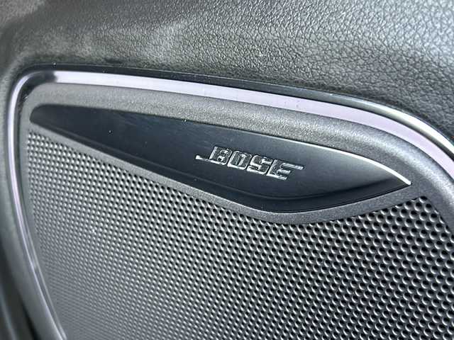 アウディ ＲＳＱ３ 福島県 2014(平26)年 12.4万km パール ＢＯＳＥプレミアムサウンド　ナビ　バックＣ　ＢＳＭ　専用電動レザーシート　パドルシフト　シートヒーター　ＧＰＳレーダー　専用スポーツステアリング　電動パーキングブレーキ　コーナーセンサー　スペアキー