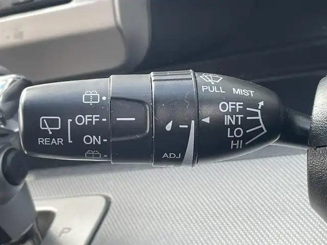 ホンダ フリード ハイブリット ジャストセレクション 兵庫県 2014(平26)年 7.4万km プレミアムスパークルブラックパール (株)IDOMが運営する【じしゃロン神戸名谷店】の自社ローン専用車両になりますこちらは現金またはオートローンご利用時の価格です。自社ローンご希望の方は別途その旨お申付け下さい。/両側パワースライドドア/クルーズコントロール/純正メモリナビ【VXM-155VSi】/(DVD/ワンセグTV/Bluetooth)/ステアリングスイッチ/バックカメラ/ビルトインETC/前方ドライブレコーダー/横滑り防止機能/スマートキー/HIDヘッドライト/ウィンカーミラー/スタッドレスタイヤ積込/新車時保証書/取扱説明書