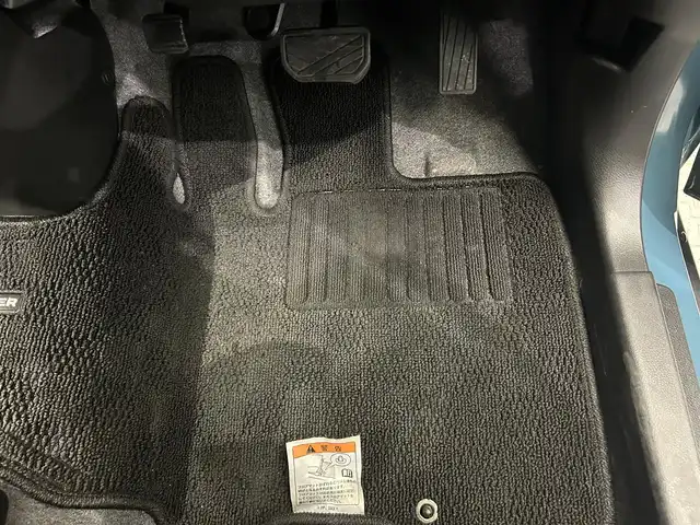 スズキ ハスラー Jスタイル 鹿児島県 2021(令3)年 3.9万km デニムブルー ガンメタリック 2トーン 禁煙車　/全方位カメラ　/スズキセーフティサポート/・衝突被害軽減ブレーキ/・車線逸脱警報/・車線逸脱抑制機能/・オートマチックハイビーム/後方コーナーセンサー/純正9インチナビ/・フルセグＴＶ/・Bluetooth/・AppleCarPlay/・AndroidAuto/前席シートヒーター　/純正アルミホイール　/純正フロアマット　/ＥＴＣ　/スマートキー