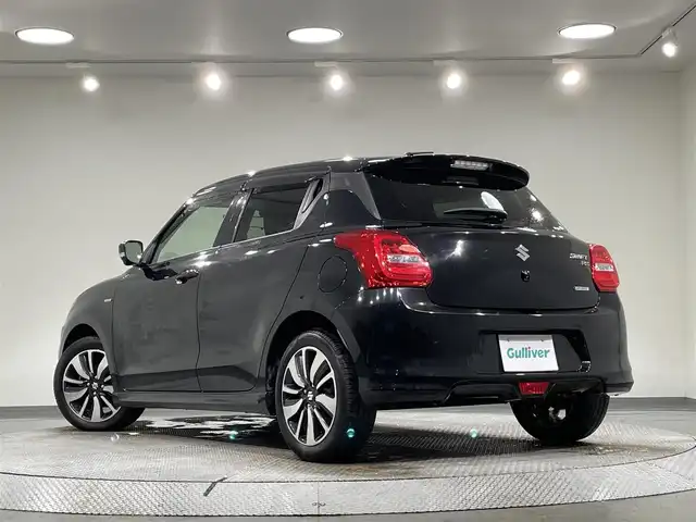 スズキ スイフト HYBRID RS 愛知県 2017(平29)年 5.9万km スーパーブラックパール 純正ナビ/（Bluetooth/AM/FM/フルセグTV/Carplay/CD/DVD）/アラウンドビューモニター/シートヒーター/LEDヘッドライト/ETC/ドライブレコーダー/プッシュスタートボタン/アイドリングストップ/スマートキー/スペアキー1本/純正16インチAW/純正フロアマット