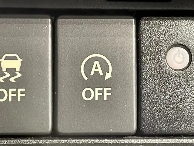 スズキ スイフト HYBRID RS 愛知県 2017(平29)年 5.9万km スーパーブラックパール 純正ナビ/（Bluetooth/AM/FM/フルセグTV/Carplay/CD/DVD）/アラウンドビューモニター/シートヒーター/LEDヘッドライト/ETC/ドライブレコーダー/プッシュスタートボタン/アイドリングストップ/スマートキー/スペアキー1本/純正16インチAW/純正フロアマット