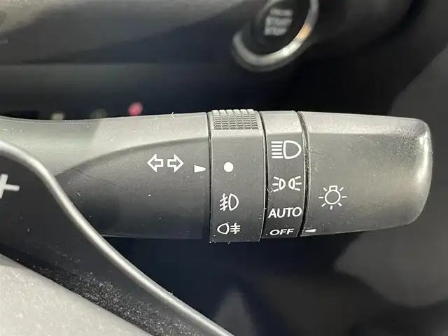 スズキ スイフト HYBRID RS 愛知県 2017(平29)年 5.9万km スーパーブラックパール 純正ナビ/（Bluetooth/AM/FM/フルセグTV/Carplay/CD/DVD）/アラウンドビューモニター/シートヒーター/LEDヘッドライト/ETC/ドライブレコーダー/プッシュスタートボタン/アイドリングストップ/スマートキー/スペアキー1本/純正16インチAW/純正フロアマット