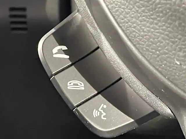 スズキ スイフト HYBRID RS 愛知県 2017(平29)年 5.9万km スーパーブラックパール 純正ナビ/（Bluetooth/AM/FM/フルセグTV/Carplay/CD/DVD）/アラウンドビューモニター/シートヒーター/LEDヘッドライト/ETC/ドライブレコーダー/プッシュスタートボタン/アイドリングストップ/スマートキー/スペアキー1本/純正16インチAW/純正フロアマット