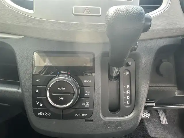 スズキ ワゴンＲ FX－LTD 道東・釧路十勝 2012(平24)年 10.1万km ルナグレーパールメタリック ４WD/SDナビ（carrozzeria)/   (AM，FM，ワンセグTV）/プッシュスタート/D席シートヒーター/アイドリングストップ/ミラーヒーター/純正フロアマッド/ドアバイザー/電格ミラー/ETC/ベンチシート