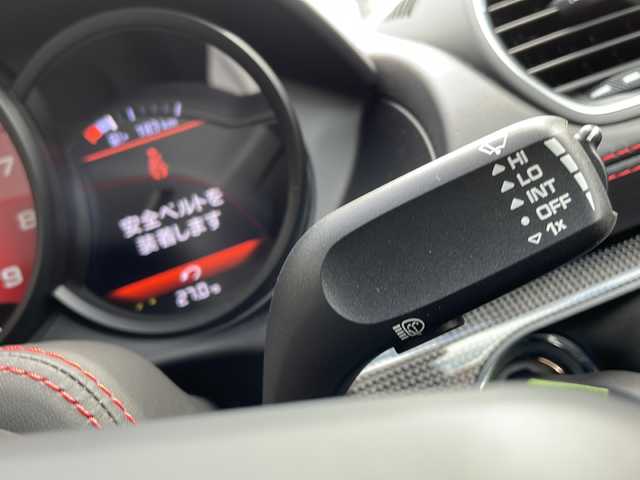 ポルシェ ７１８スパイダー 大阪府 2020(令2)年 1万km ガーズレッド ワンオーナー/ソフトトップオープン/純正ナビ（CD/AM/FM/jukebox/電話）/バックカメラ/ETC2.0/ブルメスターハイエンドサラウンドサウンドシステム/マルチファンクションステアリングホイール/ステアリングヒーター/Race-Tex（レーステックス）ステアリング（赤刺繍）/スマートキー×２/パワーシート/スポーツシートプラス/Race-Tex（レーステックス）×レザーシート/シートヒーター/カラーシートベルト/コントラストカラーステッチ/レザーサンバイザー/カーボンインテリアパッケージ/カーボンドアシルガード/AUTO BLIP/ESC OFF/ESC＋TC　OFF　切り替えボタン/スポーツクロノパッケージ/PASM/スポーツエキゾースト/トラクションコントール/ヒルスタートアシスト/20インチ718CaymanGT4ホイール　サテンプラチナ/サテン　オーラム塗装/ポルシェダイナミックライトシステムプラス/LEDヘッドライト/保証書/取扱説明書