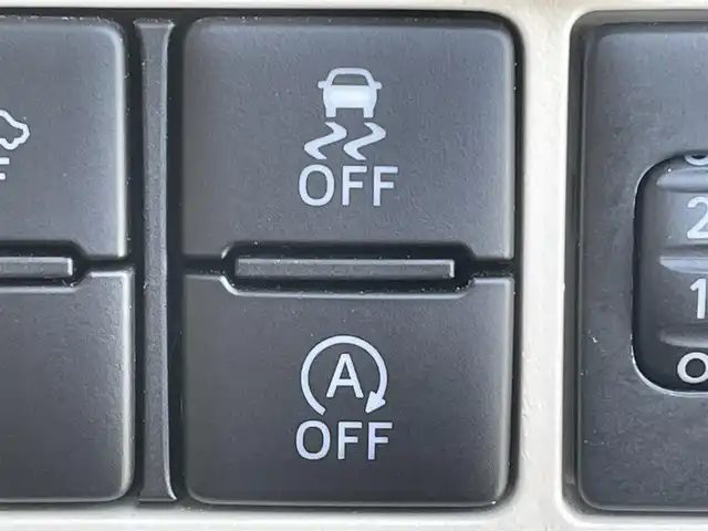 ダイハツ ムーヴ キャンバス X LTD SA Ⅱ 福岡県 2017(平29)年 6.9万km パールホワイトⅢ/ファインミントメタリック 2トーン スマートアシストＩＩ/衝突軽減/車線逸脱警報/社外ナビ（ＣＮ－Ｓ３１０ＷＤ）/フルセグTV/CD/DVD/BT/SD/AM/FM/バックカメラ/両側パワースライドドア/アイドリングストップ/ステアリングリモコン/スマートキー/プッシュスタート/ＬＥＤオートライト/電格ミラー/ヘッドライトレベライザー