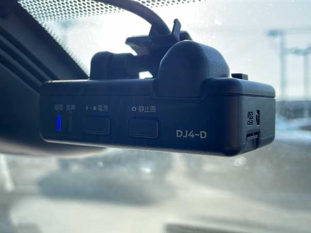 日産 セレナ ハイウェイスター V 新潟県 2020(令2)年 6.5万km 黒 純正SDナビ/(BT/FM/AM/DVD/ワンセグTV)/ドラレコ/シートヒーター(前席)/ステアリングスイッチ/ステアリングヒーター/両側パワースライドドア/プロパイロット/アラウンドビューモニター/全方位カメラ/コーナーセンサー/夏タイヤ積載/電格ミラー/ドアバイザー/スペアキー1本/ETC