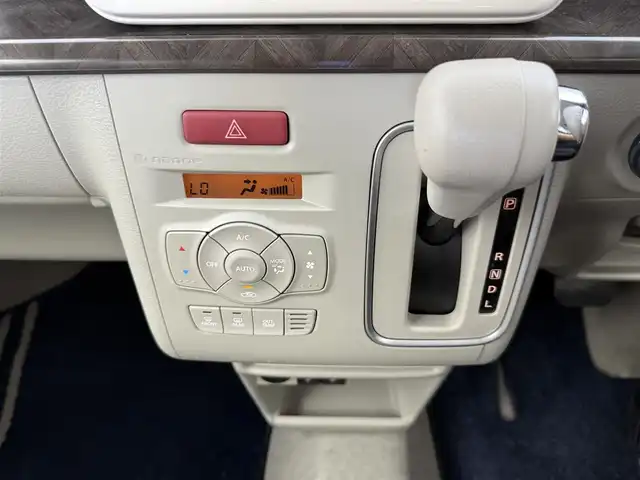 スズキ ラパン モード 福島県 2019(平31)年 5.7万km ノクターンブルーパール/ホワイト 2トーンルーフ 純正ＳＤナビ　/(フルセグＴＶ/ＤＶＤ/ＣＤ/ＢＴ) /シートヒーター　　/衝突軽減システム　/横滑り防止装置　/純正LEDヘッドライト　/純正フロアマット　/ドアバイザー　/スマートキー　/ＡＡＣ　/アイドリングストップ