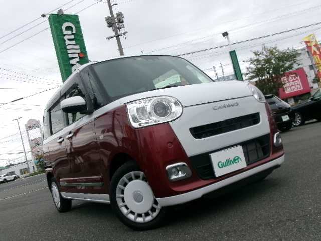 ダイハツ ムーヴ キャンバス ストライプス G 岡山県 2022(令4)年 0.7万km シャイニングホワイトパール/ファイアークォーツレッドメタリック 【 Smart Assist 】/ワンオーナー/純正9インチディスプレイオーディオ/フルセグテレビ/フロント・サイド・バックカメラ/パノラマモニター/Bluetooth/USB/HDMI/両側パワースライドドア/オートライト/フロントソナー・リアソナー/シートヒーター（前席）/スマートキー2個/ETC/純正LED/純正フロアマット/スマートキー2個