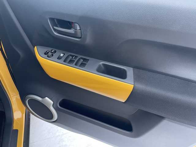 スズキ ハスラー G 沖縄県 2019(平31)年 8.1万km アクティブイエロー/ブラック2トーンルーフ ケンウッドナビ　【MDV-D407BTW】/　（ＴＶ　Ｂｌｕｅｔｏｏｔｈ　DVD　CD）/ドライブレコーダー　/プッシュスタート　/スマートキー　/ＬＥＤヘッドライト　/シートヒーター　/アイドリングストップ　/オートエアコン　/パワーウィンドウ　/パワーステアリング