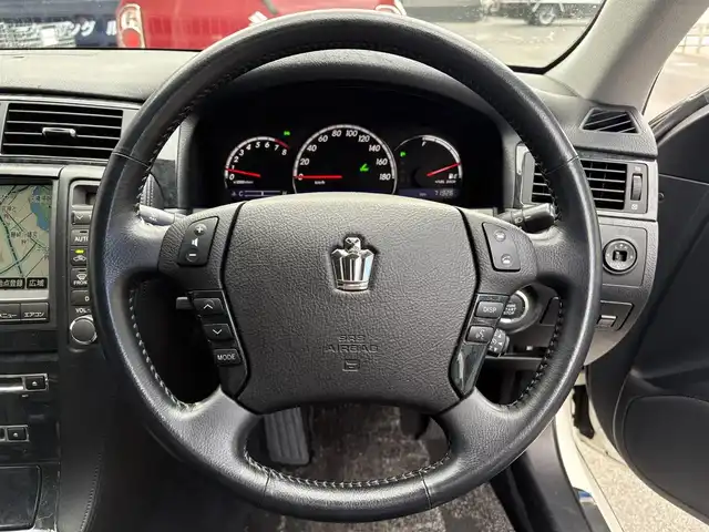 トヨタ クラウン アスリート プレミアムエディション 滋賀県 2008(平20)年 7.2万km ホワイトパールクリスタルシャイン 純正18インチナビ/・フルセグTV/・Bluetooth/・CD/・MD/バックカメラ/電動リアゲート/クルーズコントロール/パワーシート/アダプティブフロントライティングシステム/オートライト/プッシュスタート/ステアリングリモコン/横滑り防止機能/コーナーセンサー