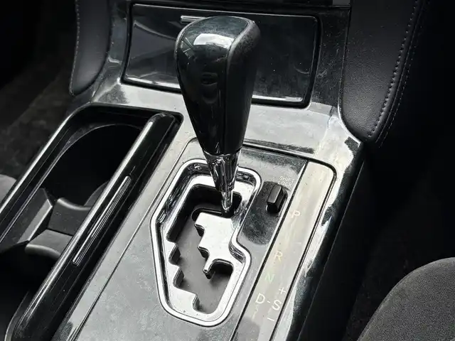 トヨタ クラウン アスリート プレミアムエディション 滋賀県 2008(平20)年 7.2万km ホワイトパールクリスタルシャイン 純正18インチナビ/・フルセグTV/・Bluetooth/・CD/・MD/バックカメラ/電動リアゲート/クルーズコントロール/パワーシート/アダプティブフロントライティングシステム/オートライト/プッシュスタート/ステアリングリモコン/横滑り防止機能/コーナーセンサー