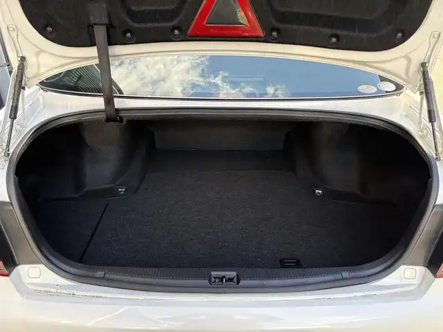 トヨタ クラウン アスリート プレミアムエディション 滋賀県 2008(平20)年 7.2万km ホワイトパールクリスタルシャイン 純正18インチナビ/・フルセグTV/・Bluetooth/・CD/・MD/バックカメラ/電動リアゲート/クルーズコントロール/パワーシート/アダプティブフロントライティングシステム/オートライト/プッシュスタート/ステアリングリモコン/横滑り防止機能/コーナーセンサー