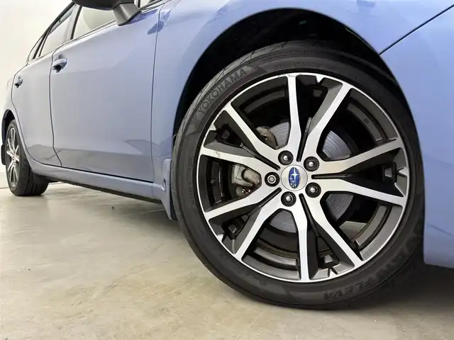 スバル インプレッサ スポーツ 2．0i－Lアイサイト 福岡県 2019(令1)年 4.9万km クォーツブルーP 純正ナビ／フルセグＴＶ／ＢＴ　/ＥＴＣ２．０　/バックカメラ　/衝突軽減システム　/レーダークルーズコントロール　/ＢＳＭ　/レーンキープ　/コーナーセンサー　/横滑り防止　/アイドリングストップ　/純正１７インチＡＷ