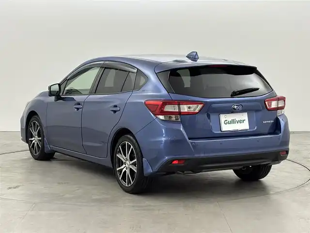 スバル インプレッサ スポーツ 2．0i－Lアイサイト 福岡県 2019(令1)年 4.9万km クォーツブルーP 純正ナビ／フルセグＴＶ／ＢＴ　/ＥＴＣ２．０　/バックカメラ　/衝突軽減システム　/レーダークルーズコントロール　/ＢＳＭ　/レーンキープ　/コーナーセンサー　/横滑り防止　/アイドリングストップ　/純正１７インチＡＷ