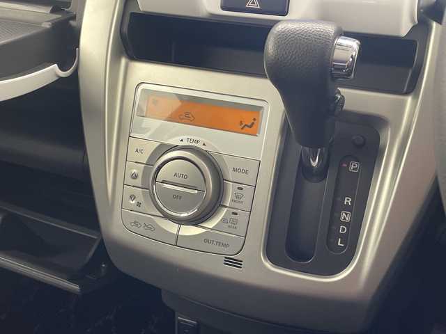 スズキ ハスラー X 沖縄県 2017(平29)年 6.5万km キャンディピンクメタリック/ホワイト2トーンルーフ 純正８インチナビ/　(ＣＤ　ＤＶＤ　フルセグＴＶ　Ｂｌｕｅｔｏｏｔｈ)/バックカメラ/デュアルカメラブレーキサポート/前席シートヒーター/アイドリングストップ/オートライト/純正アルミホイール/純正ドアバイザー/社外フロアマット/プッシュスタート/スマートキー/スペアキー有り