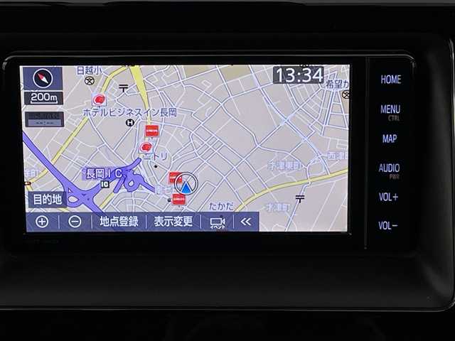 トヨタ エスクァイア Gi 新潟県 2018(平30)年 4.3万km ホワイトパールクリスタルシャイン 衝突被害軽減ブレーキ/レーンキープアシスト/純正７インチナビ/　（フルセグTV/BT/CD/DVD/AM/FM）/バックカメラ/両側パワースライドドア/クルーズコントロール/LEDヘッドライト/革シート/シートヒーター/純正15インチアルミホイール/アイドリングストップ/スマートキー/ビルトインETC