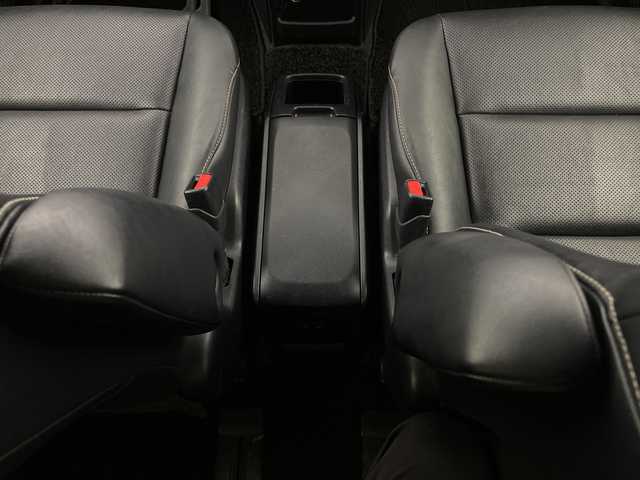 トヨタ エスクァイア Gi 新潟県 2018(平30)年 4.3万km ホワイトパールクリスタルシャイン 衝突被害軽減ブレーキ/レーンキープアシスト/純正７インチナビ/　（フルセグTV/BT/CD/DVD/AM/FM）/バックカメラ/両側パワースライドドア/クルーズコントロール/LEDヘッドライト/革シート/シートヒーター/純正15インチアルミホイール/アイドリングストップ/スマートキー/ビルトインETC