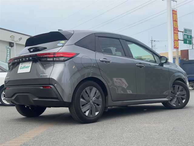 日産 ノート X 千葉県 2021(令3)年 4.2万km ダークメタルグレー プロパイロット/衝突被害軽減ブレーキ/レーダークルーズコントロール/LEDヘッドライト/前後コーナーセンサー/純正9インチメモリーナビ/Bluetooth/バック＋全方位カメラ/フルセグTV/ETC2.0/純正ドライブレコーダー/純正フロアマット/プッシュスタート/スマートキー/取扱説明書＆保証書