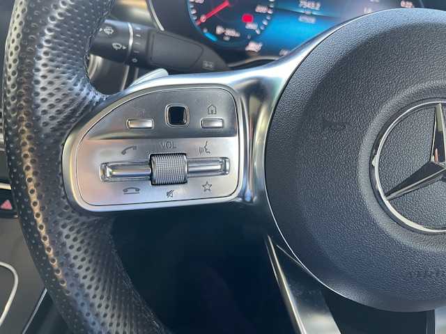 メルセデス・ベンツ ＧＬＣ２２０ d 4マチック クーペ AMGライン 愛知県 2021(令3)年 4.8万km ダイヤモンドホワイト レザーエクスクルーシブＰＫＧ/・１２．３インチデジタルメーター/・ヘッドアップディスプレイ/・黒革シート/・エナジャイジングＰＫＧ/・マルチコントロールシートバック/・Ｂｕｒｍｅｓｔｅｒサウンド（１３スピーカー）/純正１０．２５インチナビ/（フルセグ/USB/BT/AM/FM)/サンルーフ/アラウンドビューモニター/ETC2.0/パワーシート/シートヒーター/エアシート/純正フロアマット/電動リアゲート/電動格納式ミラー/クリアランスソナー/レーダークルーズコントロール/ABS/衝突被害軽減システム/横滑り防止装置/レーンキープアシスト/盗難防止装置/LEDオートライト/純正アルミホイール/保証書/取扱説明書/スペアキー/スマートキー
