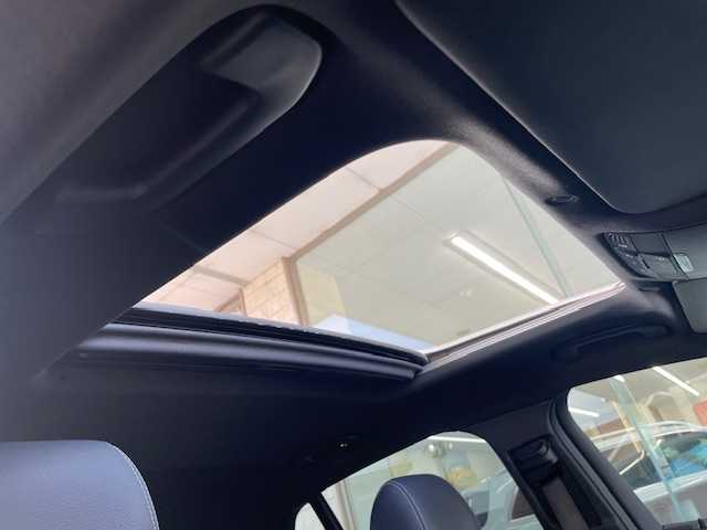 メルセデス・ベンツ ＧＬＣ２２０ d 4マチック クーペ AMGライン 愛知県 2021(令3)年 4.8万km ダイヤモンドホワイト レザーエクスクルーシブＰＫＧ/・１２．３インチデジタルメーター/・ヘッドアップディスプレイ/・黒革シート/・エナジャイジングＰＫＧ/・マルチコントロールシートバック/・Ｂｕｒｍｅｓｔｅｒサウンド（１３スピーカー）/純正１０．２５インチナビ/（フルセグ/USB/BT/AM/FM)/サンルーフ/アラウンドビューモニター/ETC2.0/パワーシート/シートヒーター/エアシート/純正フロアマット/電動リアゲート/電動格納式ミラー/クリアランスソナー/レーダークルーズコントロール/ABS/衝突被害軽減システム/横滑り防止装置/レーンキープアシスト/盗難防止装置/LEDオートライト/純正アルミホイール/保証書/取扱説明書/スペアキー/スマートキー