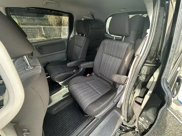 ホンダ フリード ハイブリット G ホンダセンシング 愛知県 2017(平29)年 9.7万km クリスタルブラックパール /純正9インチメモリナビ(VXM-175VFNi)/(フルセグTV/Bluetooth/DISC/SD)//ホンダセンシング//レーダークルーズコントロール//レーンキープアシスト//衝突軽減ブレーキ//バックカメラ//前後ドライブレコーダー(ZDR-015)//両側パワースライドドア//ビルトインＥＴＣ//スマートキー//ＬＥＤヘッドライト//スペアキーx1