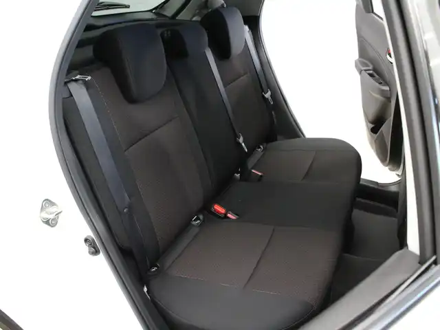 スズキ スイフト スポーツ 三重県 2023(令5)年 1.7万km ピュアホワイトP セーフティサポート/アイドリングストップ/純正8インチメモリナビ・地デジTV/・DVD/CD/・Bluetooth/全方位モニター/バックソナー/セルスタードライブレコーダー/セルスターGPSレーダー探知機/レーダークルーズコントロール/ブラインドスポットモニター/シートヒーター/ビルトインETC/純正17インチアルミホイール/LEDヘッドランプ/・オートライト/フロントフォグランプ/プッシュエンジンスタート/スマートキー×2/新車時保証書/取扱説明書