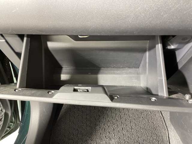 トヨタ パッソ モーダ　Gパッケージ 福岡県 2017(平29)年 7.5万km ブラックマイカメタリック/ダークエメラルドマイカ 2トーン 純正SDナビ/バックカメラ/フルセグテレビ/プッシュスタート/オートライト/ベンチシート/純正14インチアルミホイール/衝突軽減ブレーキ/純正LEDヘッドライト