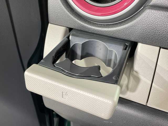 トヨタ パッソ モーダ　Gパッケージ 福岡県 2017(平29)年 7.5万km ブラックマイカメタリック/ダークエメラルドマイカ 2トーン 純正SDナビ/バックカメラ/フルセグテレビ/プッシュスタート/オートライト/ベンチシート/純正14インチアルミホイール/衝突軽減ブレーキ/純正LEDヘッドライト