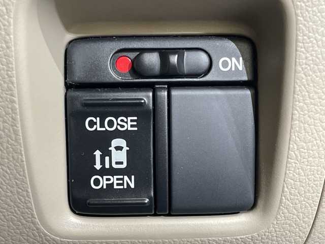 ホンダ Ｎ ＢＯＸ G Lパッケージ 愛媛県 2013(平25)年 6.2万km アイスブルーメタリック 純正ナビ（VXM-128VS）/ワンセグTV/バックカメラ/片側電動スライドドア/純正１４インチアルミホイール/純正フロアマット/スマートキー/プッシュスタート