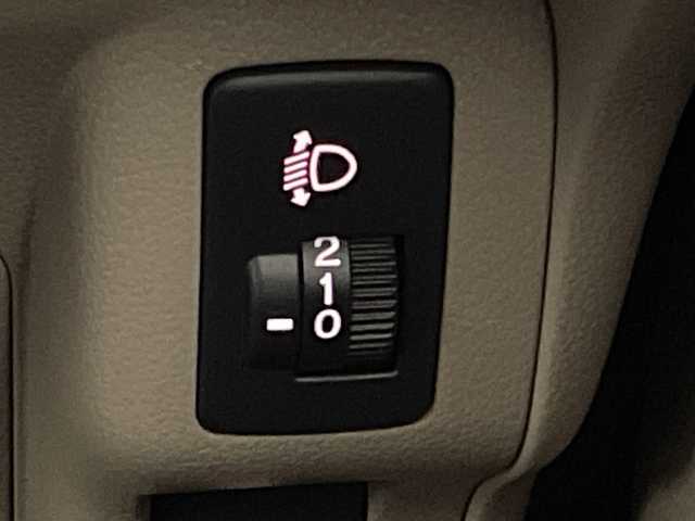 ホンダ Ｎ ＢＯＸ G Lパッケージ 愛媛県 2013(平25)年 6.2万km アイスブルーメタリック 純正ナビ（VXM-128VS）/ワンセグTV/バックカメラ/片側電動スライドドア/純正１４インチアルミホイール/純正フロアマット/スマートキー/プッシュスタート