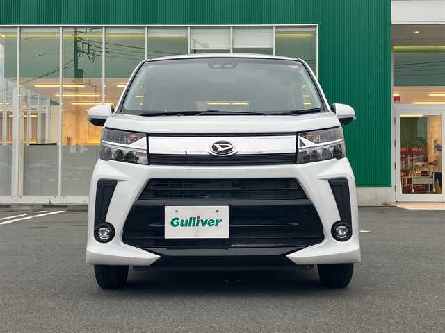 ダイハツ ムーヴ カスタム X VS SAⅢ 静岡県 2023(令5)年 0.8万km シャイニングホワイトパール エンジンスタートボタン/パワーステアリング/パワーウィンドウ/アイドリングストップ/スマートキー/オートエアコン/全方位カメラ/8インチメモリナビ（CD/DVD/BT/フルセグ）/ベンチシート/フロアマット/D席シートヒーター/純正アルミホイール/ABS/横滑り防止装置/レーンキープアシスト/コーナーセンサー/盗難防止装置/オートライト/オートマチックハイビーム/LEDヘッドライト/Wエアバック/衝突軽減システム