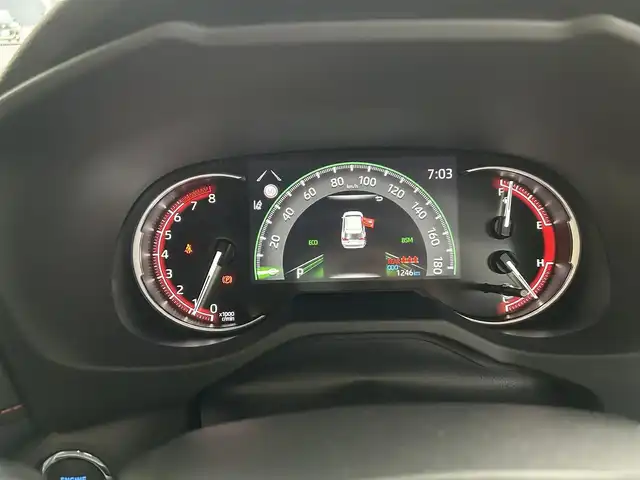 トヨタ ＲＡＶ４ アドベンチャー 長崎県 2022(令4)年 0.2万km アティチュードブラックマイカ ワンオーナー/純正ディスプレイオーディオ(FM/AM/BT)/ステアリングヒーター/ステアリングスイッチ/前席シートヒーター/前席シートベンチレーション/運転席パワーシート/ドライビングポジションメモリースイッチ/全方位カメラ/ビルトインETC/ドライブモードセレクト/マルチテレインセレクト/VSC(ビークルスタビリティコントロール)/スノーモードスイッチ/DAC(ダウンヒルアシストコントロール)/パワーバックドア/追従機能付きクルーズコントロール/LTA(レーントレーシングアシスト)/PCS(プリクラッシュセーフティ)/イモビライザーシステム/サンルーフ/パーキングアシスト/前後コーナーセンサー/オートライト/オートハイビーム/純正フロアマット/純正19インチアルミホイール/ドアバイザー/取扱説明書/保証書/記録簿/スペアキー