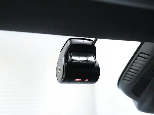 メルセデス・ベンツ Ａ２００ｄ AMGライン 静岡県 2019(令1)年 3.9万km コスモスブラック 純正ナビ/フルセグTV/パドルシフト/インテリジェントライトシステム/社外レーダー/ACC/BSM/LKA/ドラレコ/LEDヘッドライト/シートキネティクス/ワイヤレス充電
