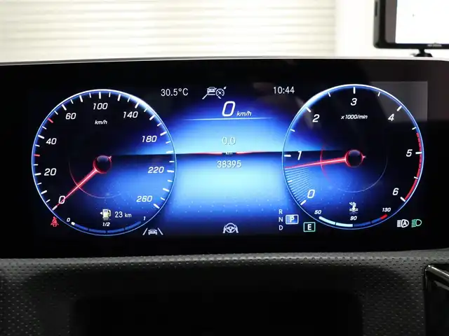 メルセデス・ベンツ Ａ２００ｄ AMGライン 静岡県 2019(令1)年 3.9万km コスモスブラック 純正ナビ/フルセグTV/パドルシフト/インテリジェントライトシステム/社外レーダー/ACC/BSM/LKA/ドラレコ/LEDヘッドライト/シートキネティクス/ワイヤレス充電