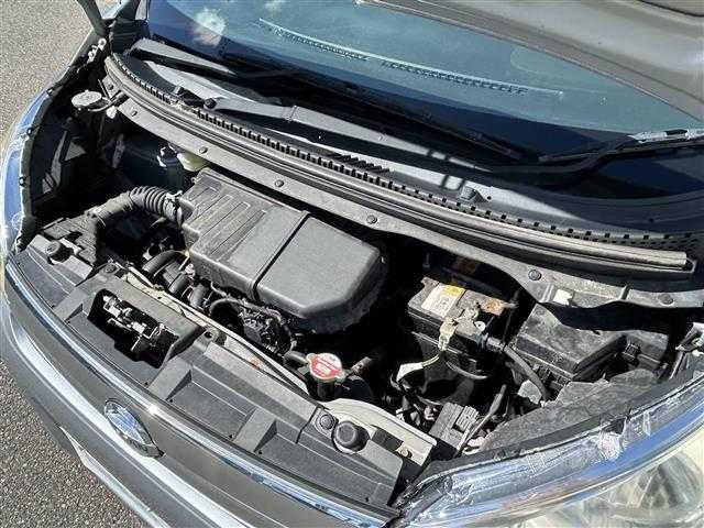日産 デイズ X 山形県 2017(平29)年 3.7万km クールシルバー オーディオ/FM/AM/DVD/横滑り防止装置/衝突軽減ブレーキ/アイドリングストップ/スマートキー/スペアキー/ダブルエアバック/プッシュスタート/純正マット/純正バイザー/AUTOエアコン